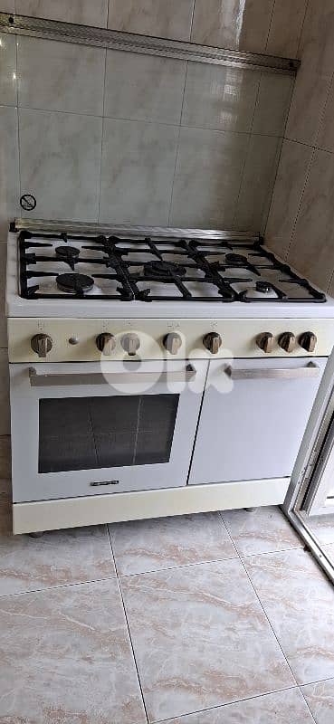 Used kitchen equipements for sale 3