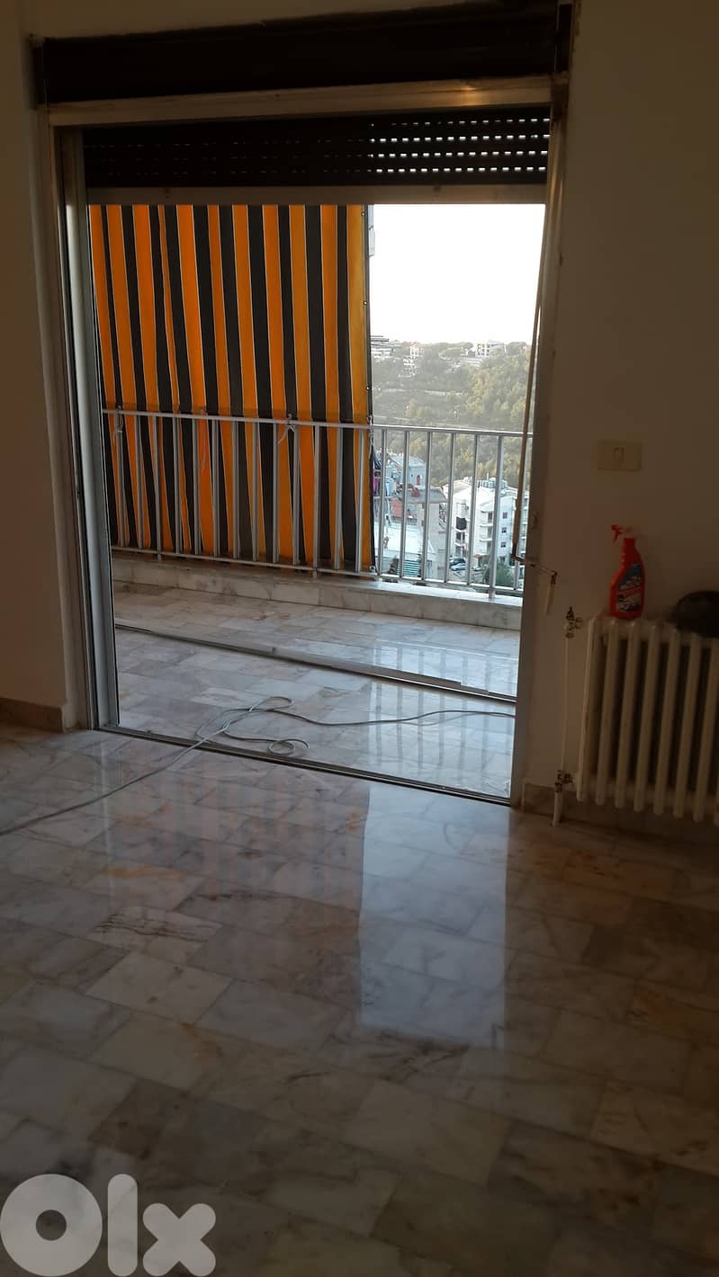 شقة للايجار في العطشانة 0