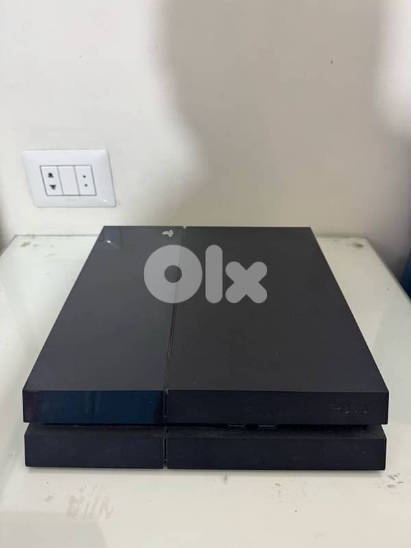 ps4 standard edition. (fat) 3
