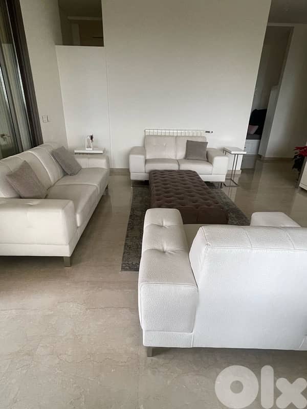 Full  Dining Room / 0