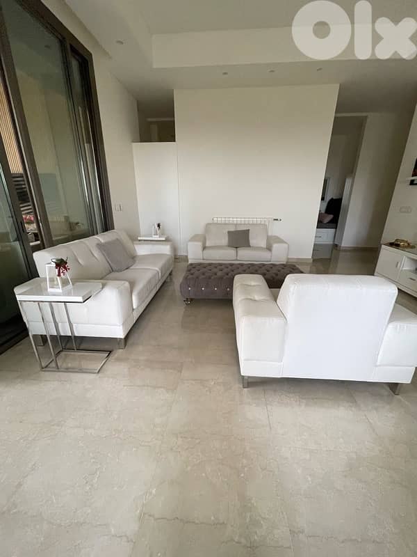 Full  Dining Room / 3