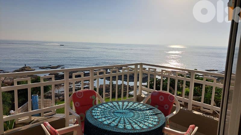 Bohemian beachfront chalet in jbeil - شاليه على شاطئ البحر في جبيل 0