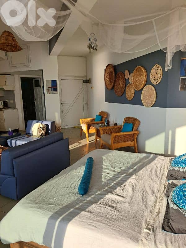Bohemian beachfront chalet in jbeil - شاليه على شاطئ البحر في جبيل 4