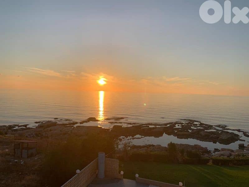 Bohemian beachfront chalet in jbeil - شاليه على شاطئ البحر في جبيل 5