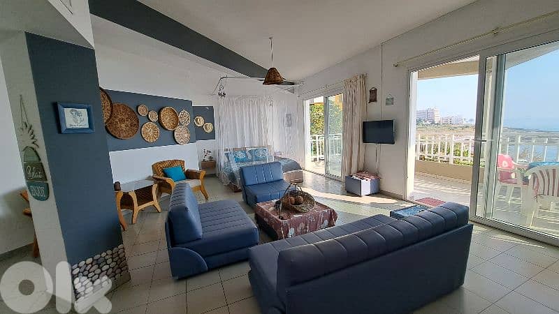 Bohemian beachfront chalet in jbeil - شاليه على شاطئ البحر في جبيل 8