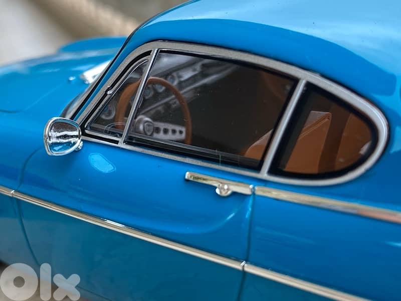 Volvo 1800 s scale 1/18 norev diecast model car 8