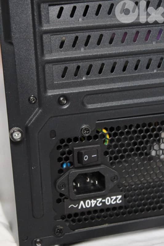 full computer with screen mouse keyboard & case 9