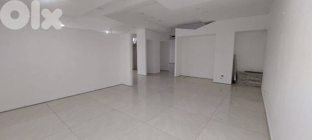 Shop for Rent in Jdeideh محل للإيجار في الجديدة 0