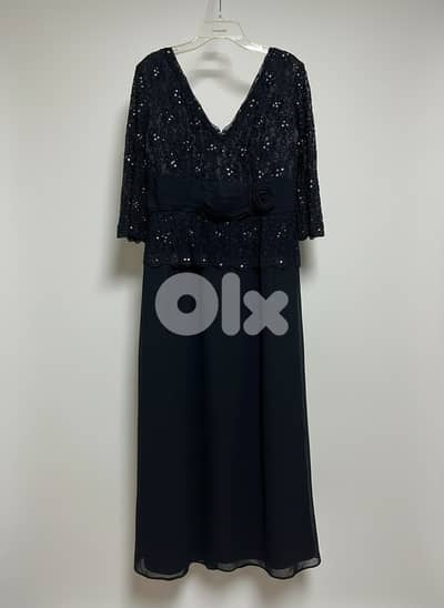 Elegant Black Evening Dress
