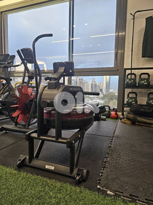 Obsidian Rowing Machine 0