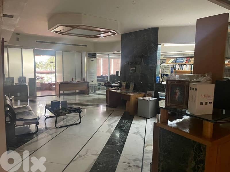 Spacious Office for rent in a prime location in Sassine. 0