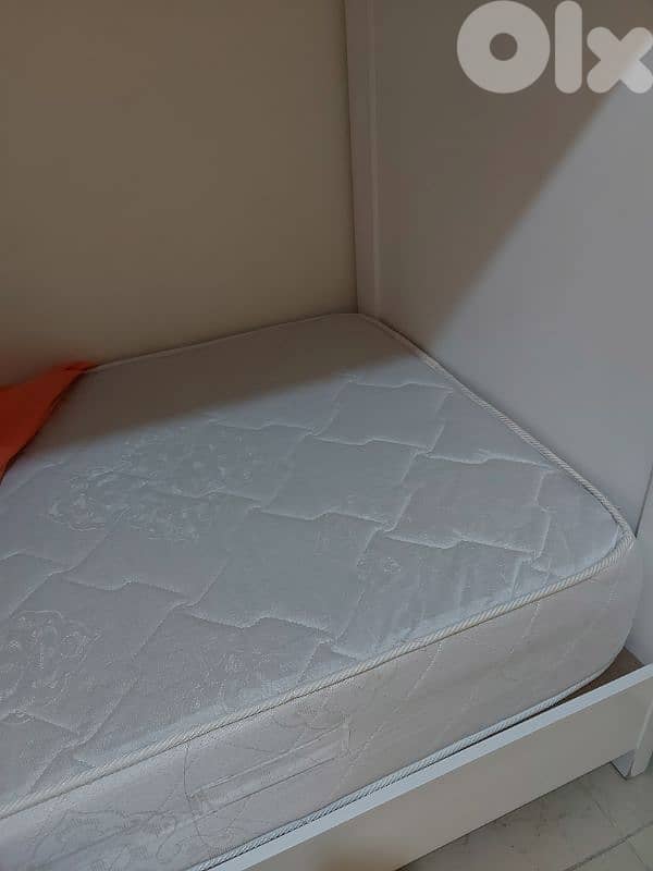 غرفة نوم للأطفال للبيع 4