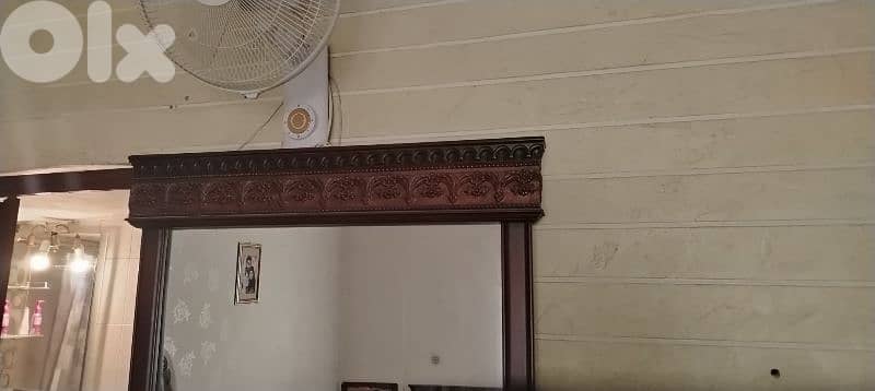 غرفة نوم خشب زين كلها متينة و قوية مع مفارش خشب زين 3