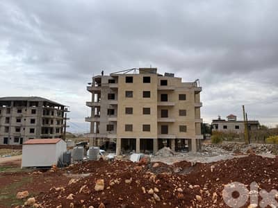 brand new building in very good location jdita