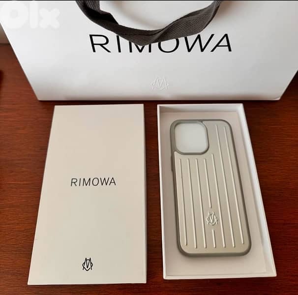 Rimowa iphone 13 Pro cover 0