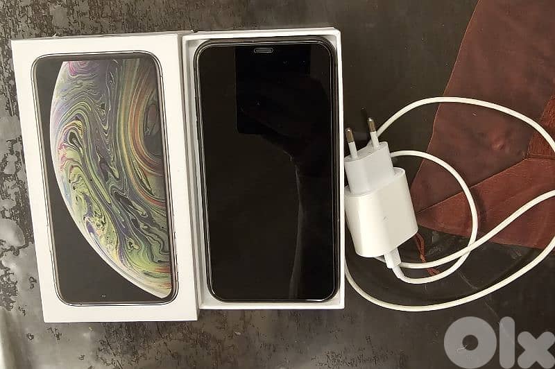 iphone 11 very good condition 0