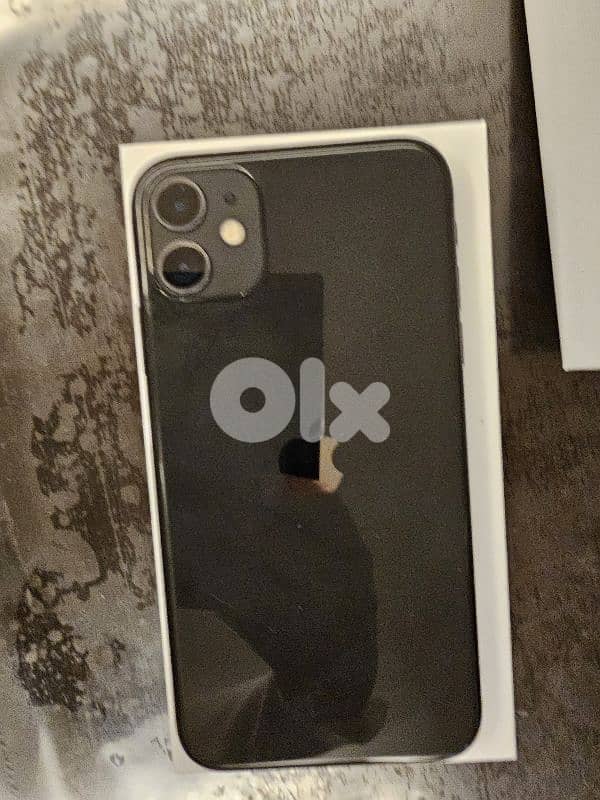iphone 11 very good condition 1