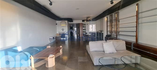 Apartment for Sale in Badaro | شقة للبيع في بدارو