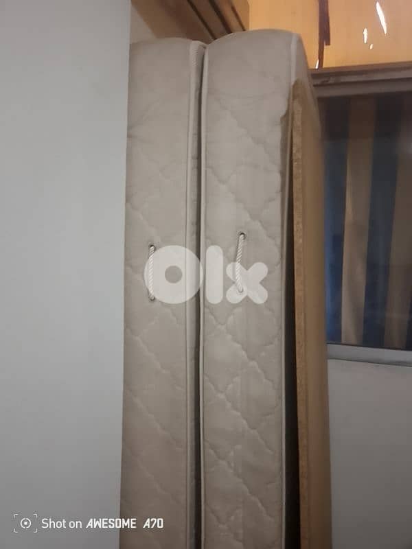 تختين فوق بعض خشب زين للبيع 2