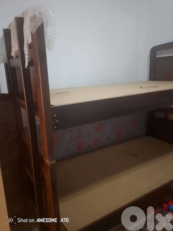 تختين فوق بعض خشب زين للبيع 3