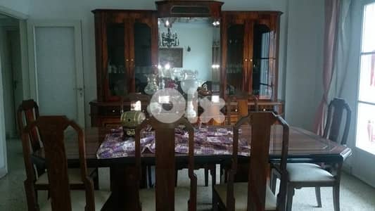 طاولة صفرة كاملة Complete Dining table