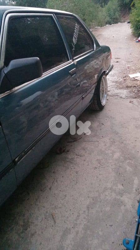 بي ام دبليو الفئة e21 1976 0