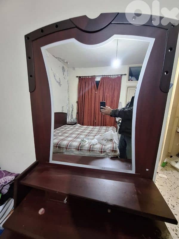 غرفة نوم كاملة مستعملة بحالة جيدة 3