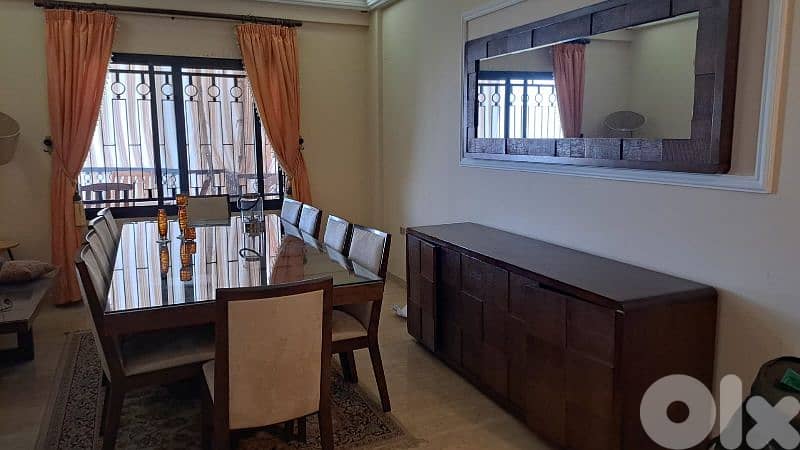 طاولة سفرة تقيلة مع درسوار 2