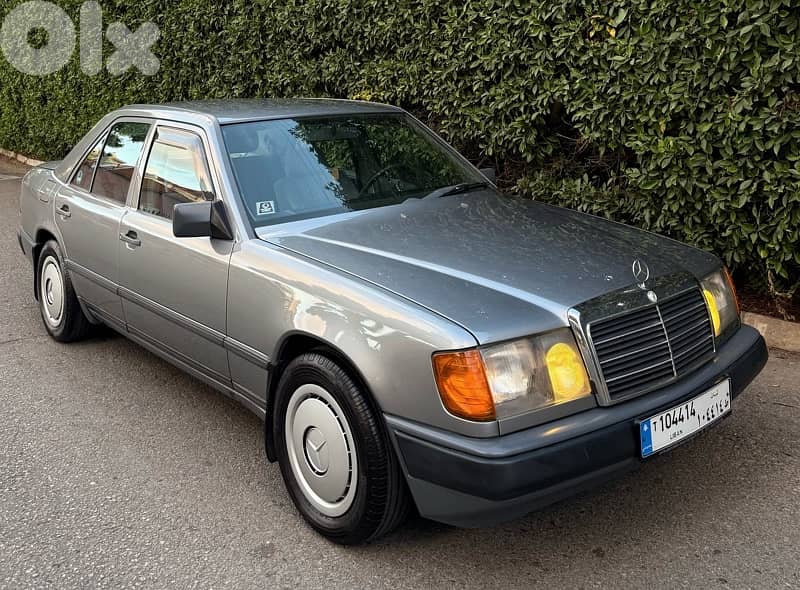 Mercedes-Benz 240/260/280 1988 0