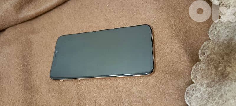 xs max 256 نظيف كتير كتير 1