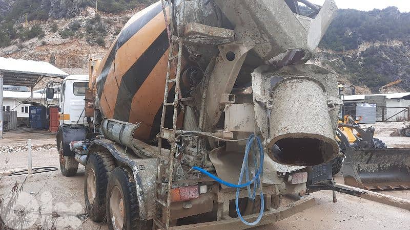 Mercedes transit mixer 8m3 LB2225 2