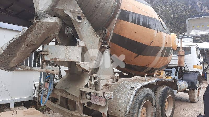 Mercedes transit mixer 8m3 LB2225 3