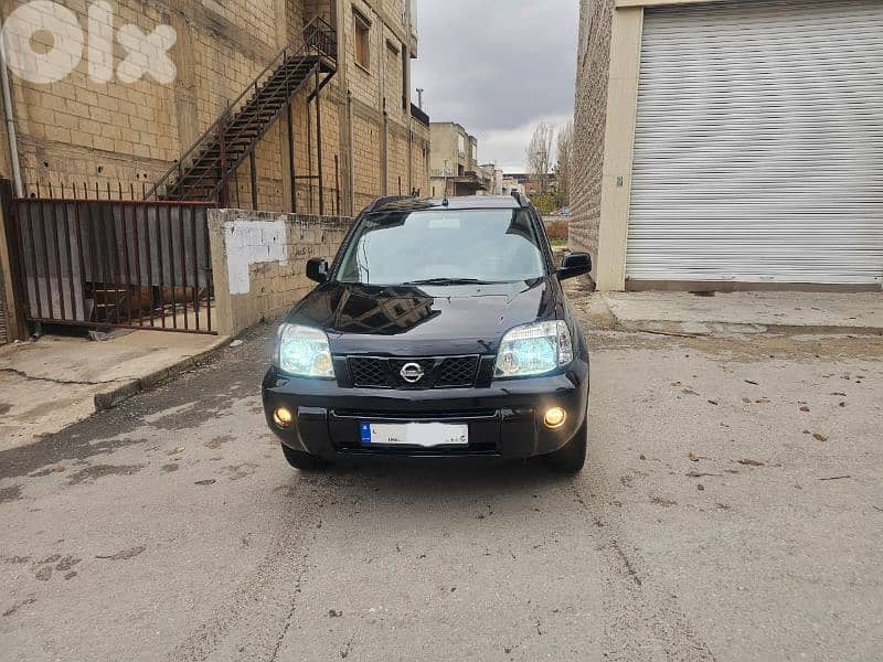 Nissan X-Trail 2011 0