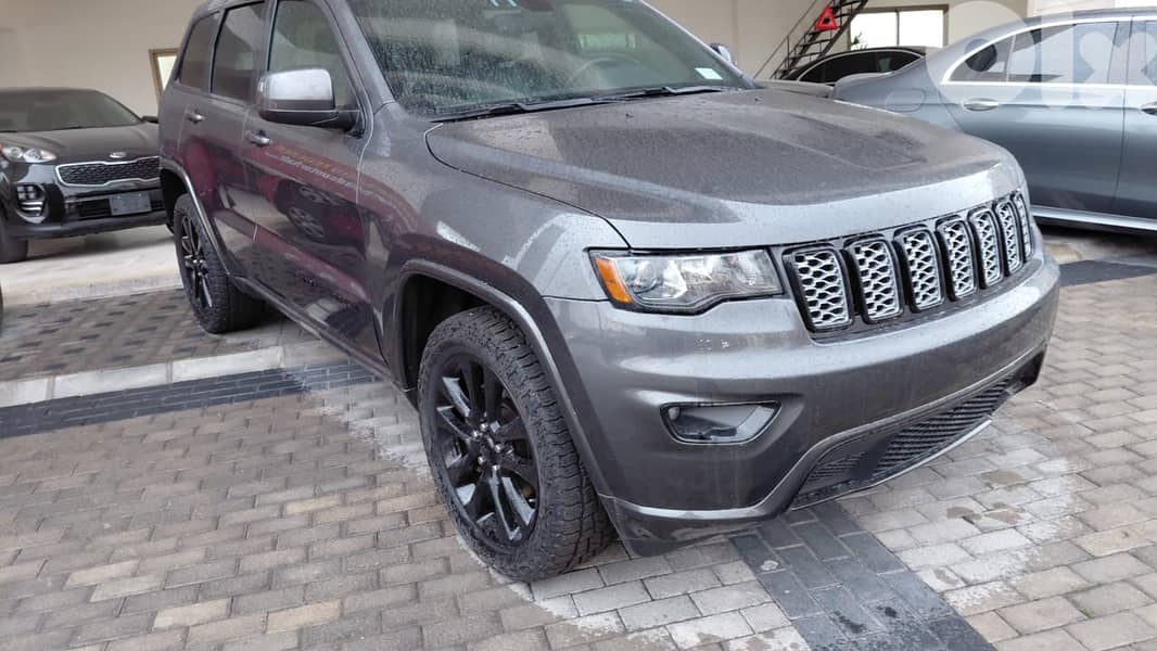 جيب جراند شيروكى 2019 Altitude 4x4 0