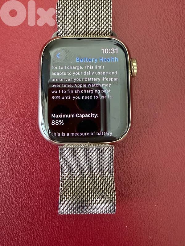 apple watch series 8 stainless steel GPS + cellular 1