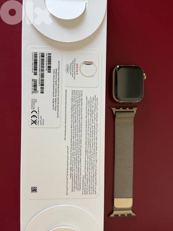 apple watch series 8 stainless steel GPS + cellular 4