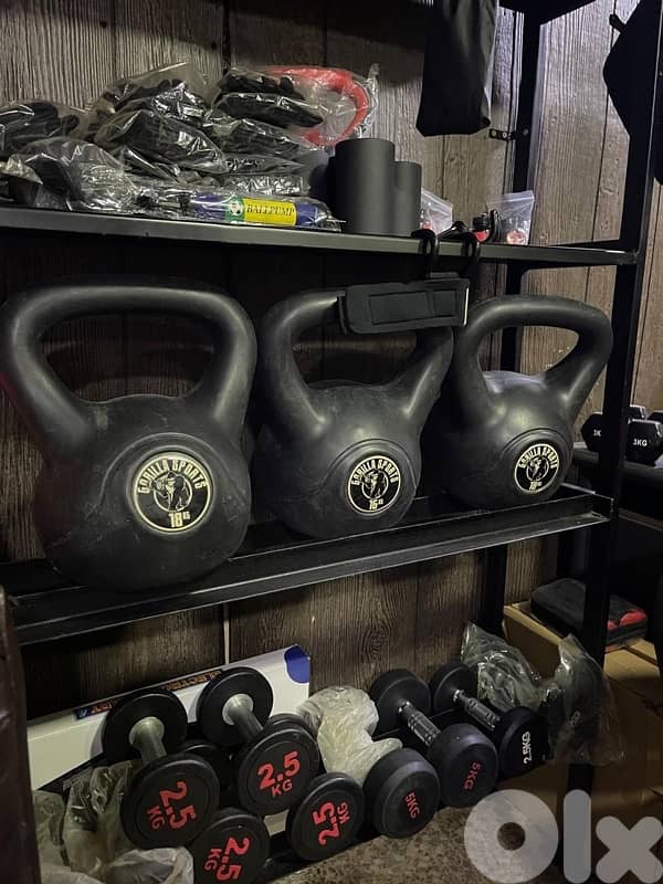 Kettle bell new lkilo b 1.7$ 2