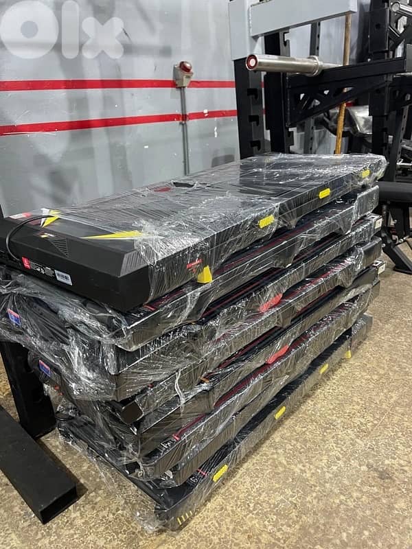 Treadmill new foldable heavy duty 1