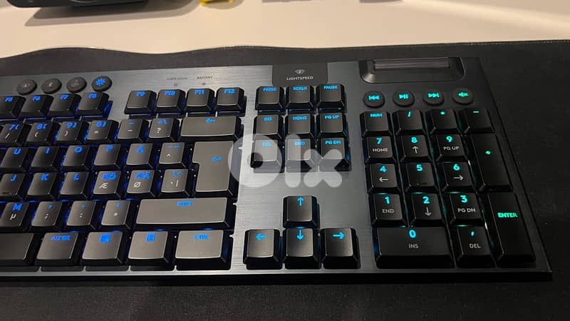 Logitech G915 LIGHTSPEED Wireless Mechanical Keyboard 0