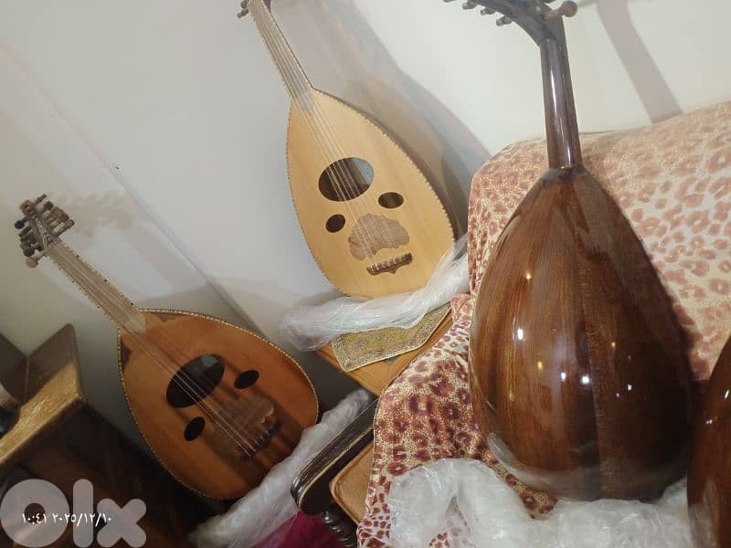 عود مميز بسعر مميز 110$ فقط ومع شنطة وريش كل الاعواد جديدة 3