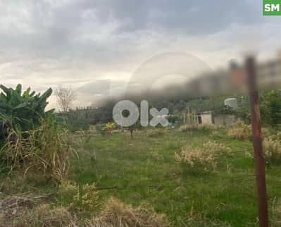 للبيع أرض في الزواريب – على الشارع العام REF#SM130013