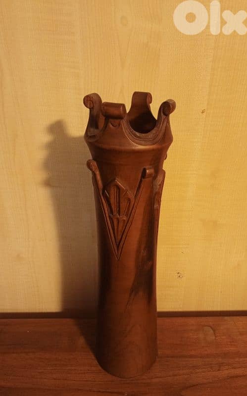 Teak wood vase 0