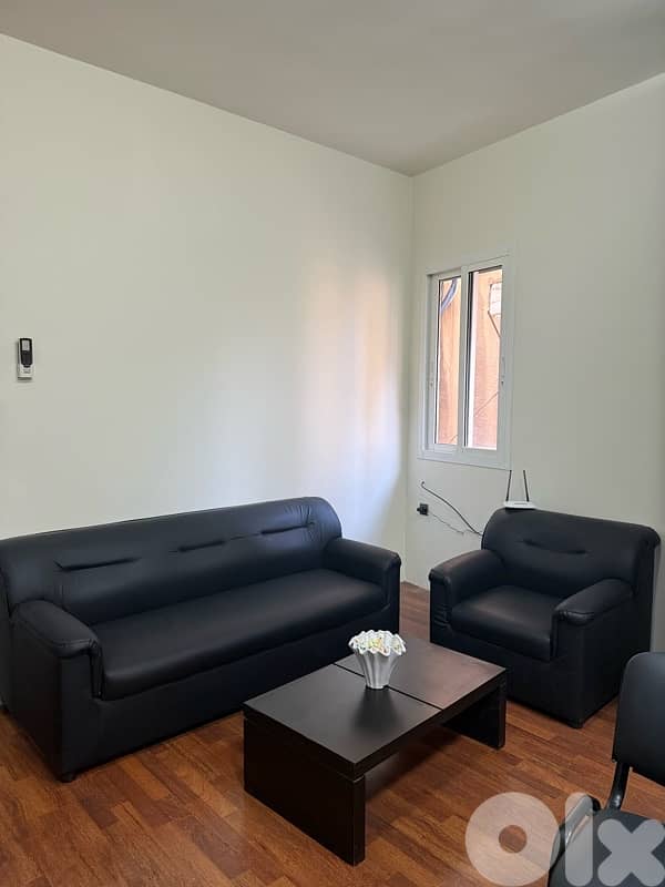 office couches كنابيات مكتب 1