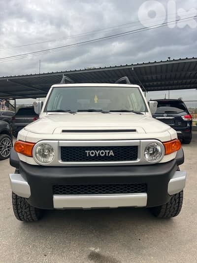 Toyota FJ Cruiser 2013
