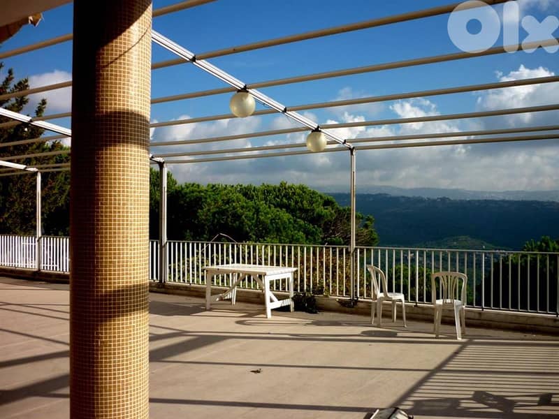 Triplex Villa For Sale in Mar Chaaya Broumana 0