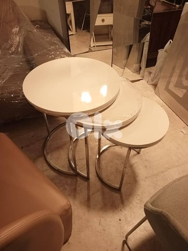 Nest of 3 Italian chrome tables 2