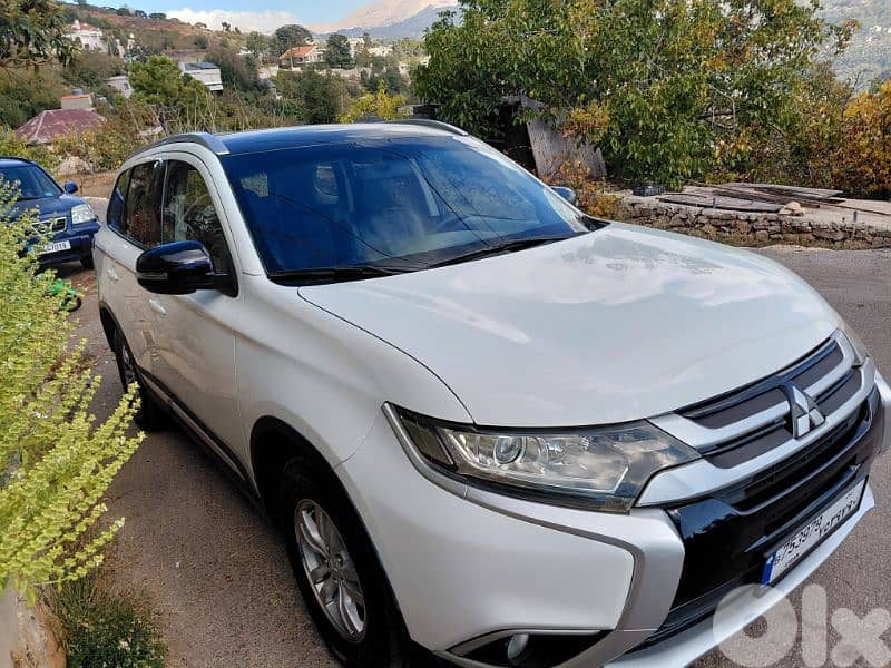 Mitsubishi Outlander 2016 0