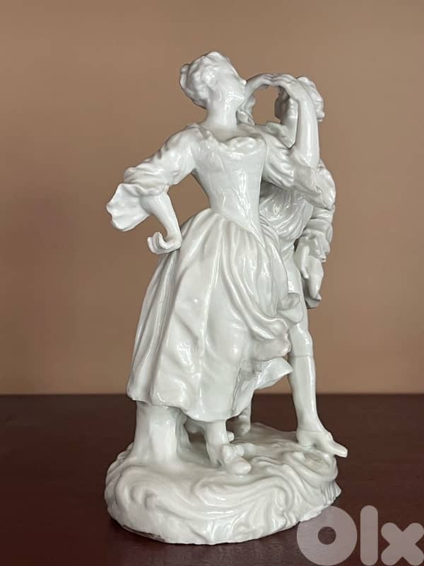 Italian porcelain vintage mint condition 0