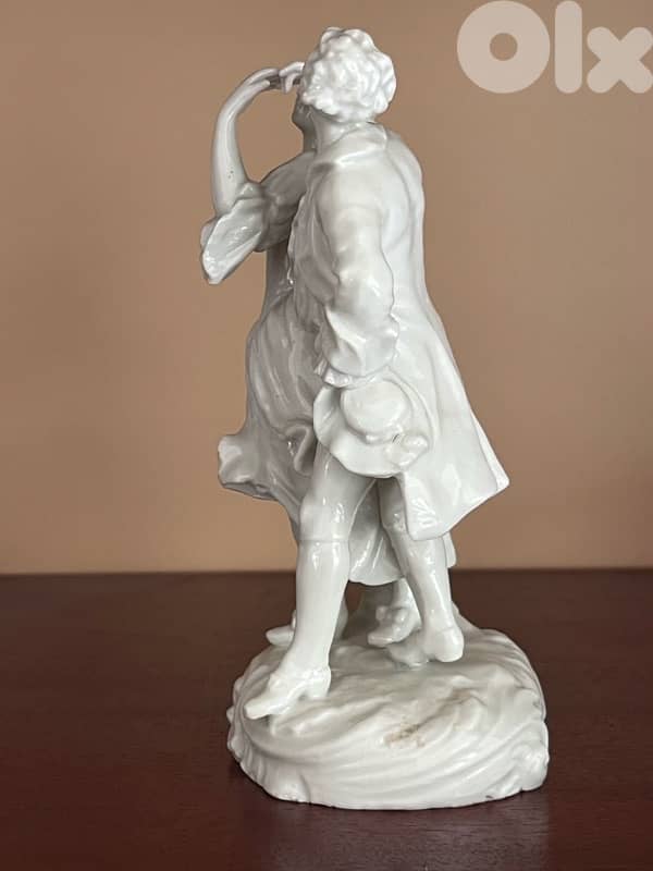 Italian porcelain vintage mint condition 1