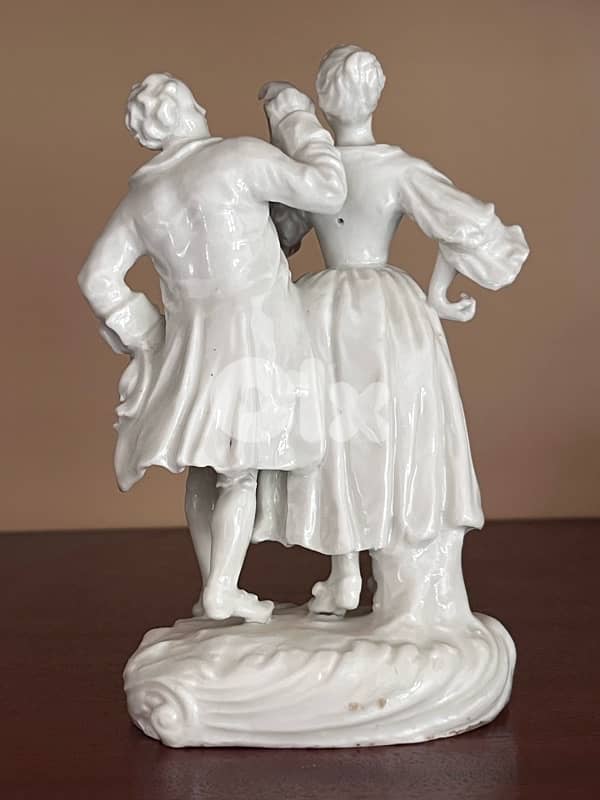 Italian porcelain vintage mint condition 2